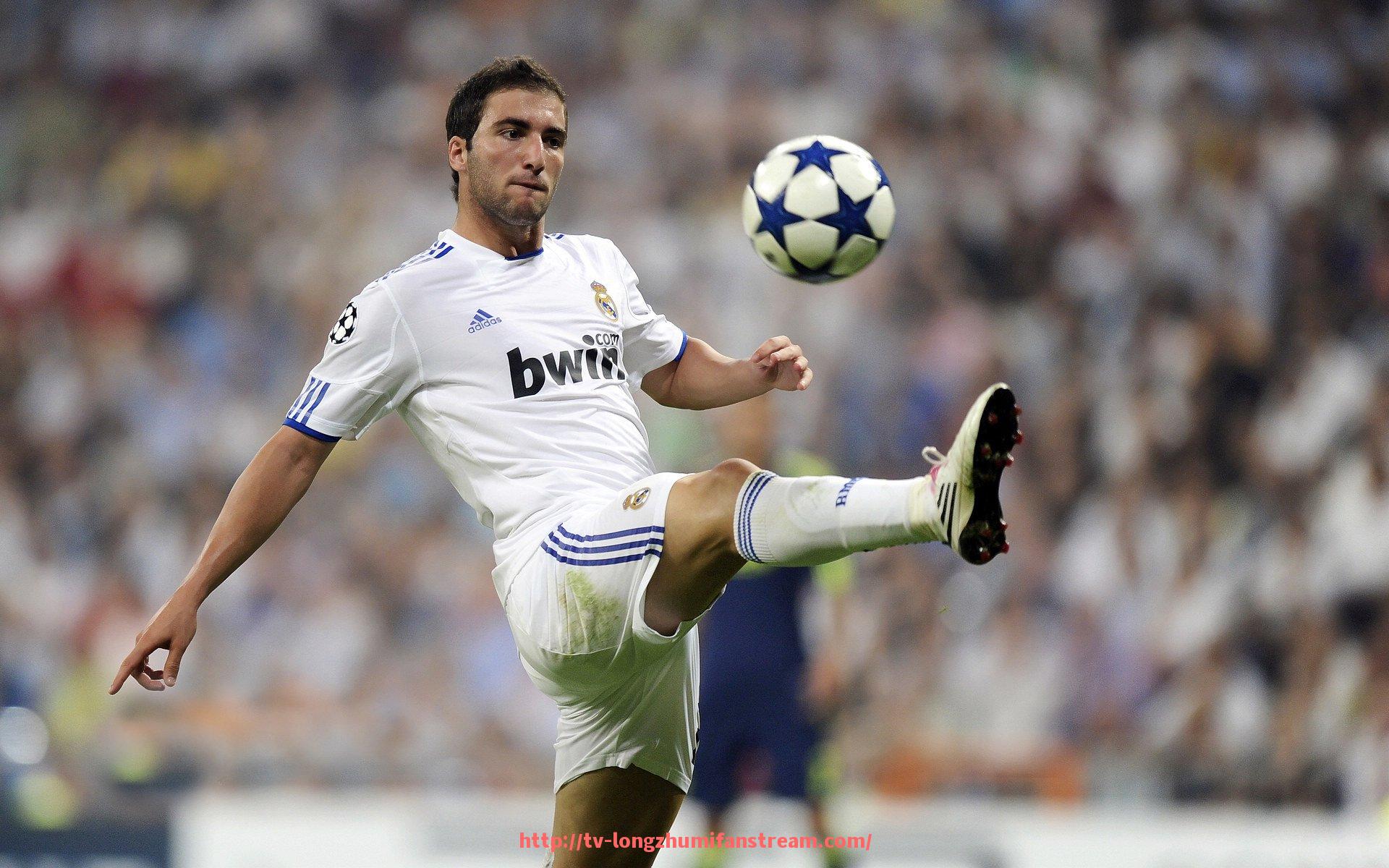 龙珠直播-奥拉朱旺在火箭队的传奇生涯与两连冠纪实